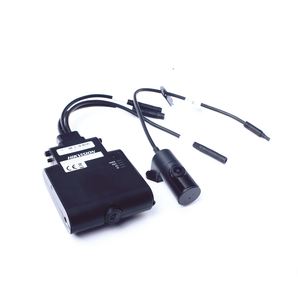 Kit Cámara de Tablero DashCam 4G LTE / 2 Megapixel (1080p) y Fotos de 4 Megapixel / WiFi / GPS / Sensor G / Micrófono y Bocina Integrado / Memoria Micro SD / Modulo 4G / Soporta App Remoto