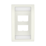 Placa de Pared Vertical Ejecutiva, Salida Para 4 Puertos Mini-Com, Con Espacios Para Etiquetas, Color Blanco Mate
