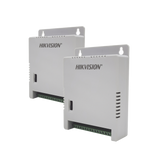 2 Fuentes de Poder Regulada (12 Vcc / 13.5 Vcc / 15 Vcc) para 16 Cámaras / 1 Amp por Salida / Voltaje de Entrada 90 - 130 VCA / Soporta 4K / Modo para Largas Distancias