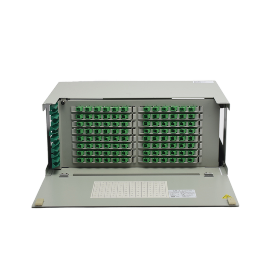 Distribuidor de Fibra Óptica para 96 empalmes, con 96 acopladores SC/APC y 96 pigtails, 19", 4 UR