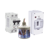 Kit de Centro de Carga Para Corriente Directa, Breaker de hasta  800 Vcc de 16 A con Supresor de Descargas Atmosféricas.