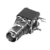 Conector TNC Hembra de Rosca Izquierda en Ángulo Recto para Montaje en PCB, Troquelado, Níquel/ Oro/ Delrin.