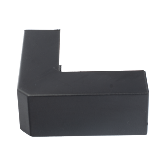 Esquinero Exterior Color Negro de PVC Auto Axtinguible, Para Canaleta TMK-1720-N-CC (5210-02003)