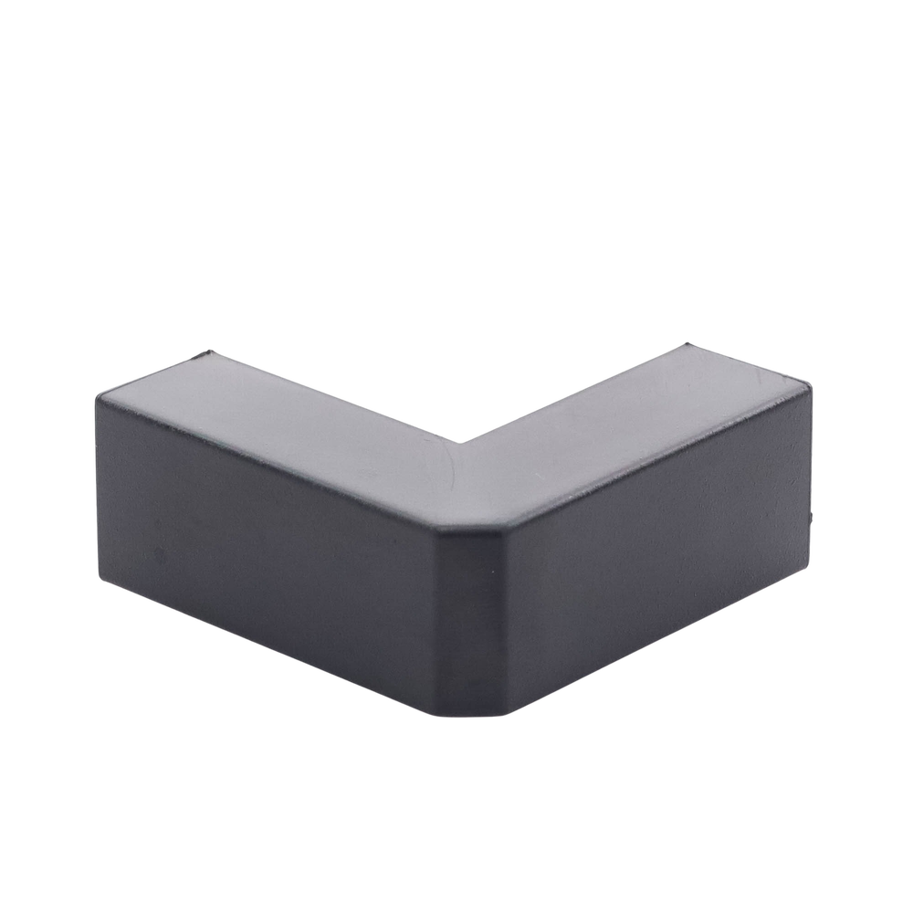 Esquinero Exterior Color Negro de PVC Auto Axtinguible, Para Canaleta TMK-1720-N-CC (5210-02003)