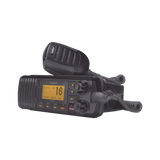 Radio Móvil Marino VHF, color negro, 25 W de potencia, sumergible IPX4, rango de frecuencia.: Tx: 156.025-157.425 MHz, Rx: 156.050-163.275 MHz. incluye micrófono y cable de alimentación