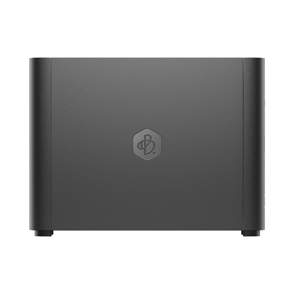 Dispositivo de Almacenamiento BeeStation | 4 TB | CPU Realtek RTD1619B | RAM DDR4 1 GB | Puertos USB-A y USB-C 3.2 | Puerto LAN 1 GbE | Compatibilidad con Windows, macOS, iOS y Android | Certificaciones FCC, CE, UKCA, BSMI, RCM, EAC, KC, VCCI, BIS.