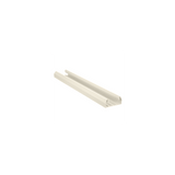 Base para canaleta T-70, de PVC rígido, con orificios perforados para montaje, 103.3 x 44.9 x 1800 mm, Color Blanco Mate