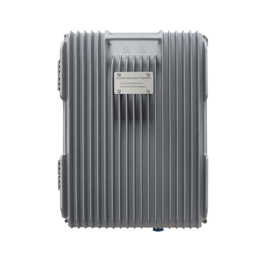 COBERTURA DE HASTA 5 km / Amplificador de Señal Celular / Banda 5, 850 MHz / 20 Watts de Potencia / Banda Ancha Multioperador / Protección Autoexcitación / Monitoreo USB / Gabinete IP65.