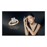 Pantalla LED 115" 4K UHD / Panel VA / Brillo 1,000 nit / Contraste Dinámico Mega / Ángulo de Visión 178°/178° / Tizen 8.0 / Bezel-less / Soporte 24/7 / HDMI 2.1 / DisplayPort 1.4 / WiFi-Bluetooth